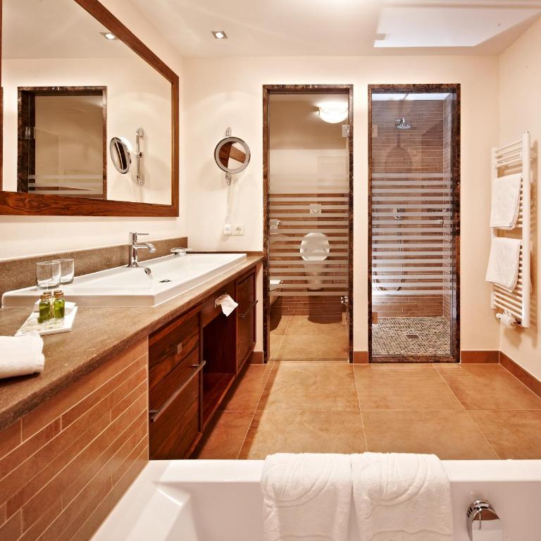 Hotel Berghof Crystal Spa & Sports - Suite - 2