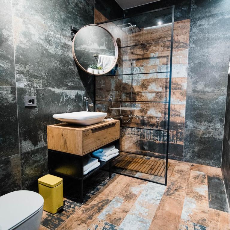 Square 19-Boutique rooms - Soba sa Bračnim Krevetom (King-size) - 12