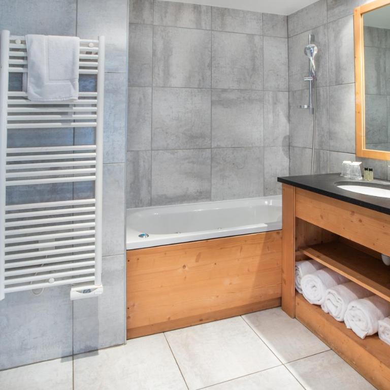 Résidence Almes 1 et Almes 2 by Alpapart - Appartement avec Vue sur la Montagne - 10