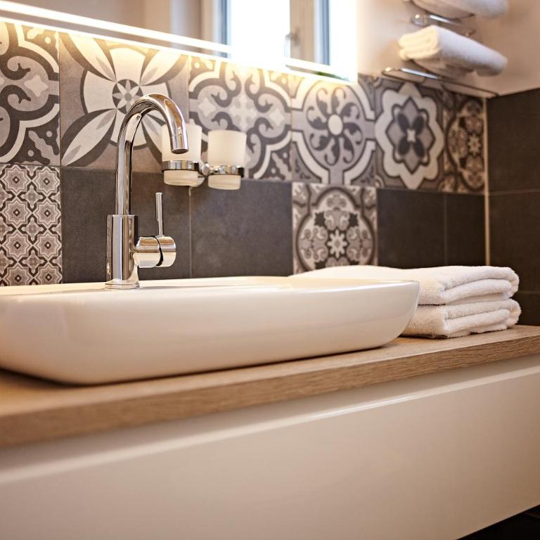 Vintage Hotel Charivari- Sommer Hörnerbahnen kostenlos mit Restaurant - Doppelzimmer - 4