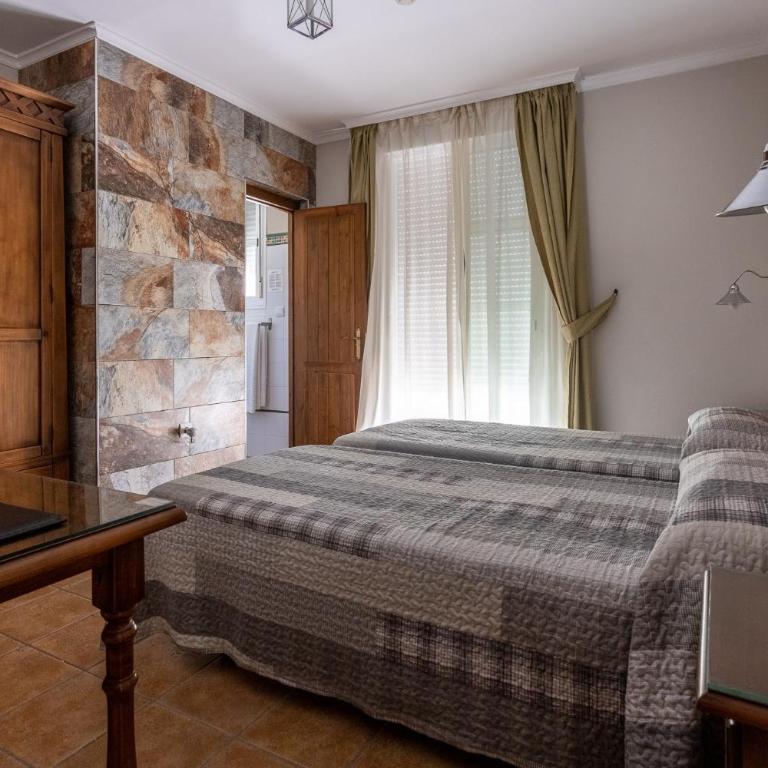 Hostal Costa Luz - Habitación Doble - 2 camas - 5