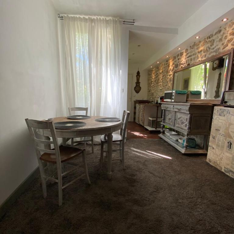 Temps de voyage, centre d'Orléans - Appartamento con 1 Camera da Letto - 2