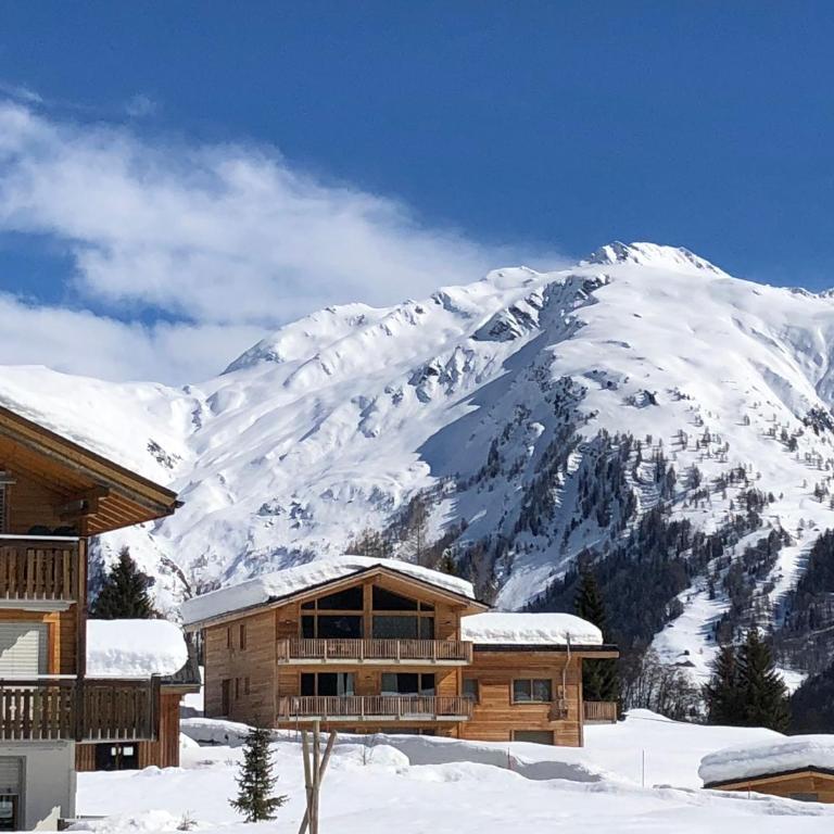 Chalet Breithorn- Perfect for Holiday with Amazing View! - Loft-Apartment B mit Whirlpool - 16