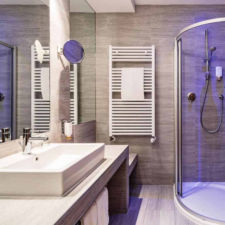 Falkensteiner Hotel Antholz l Adults Only - Junior Suite Comfort - 1