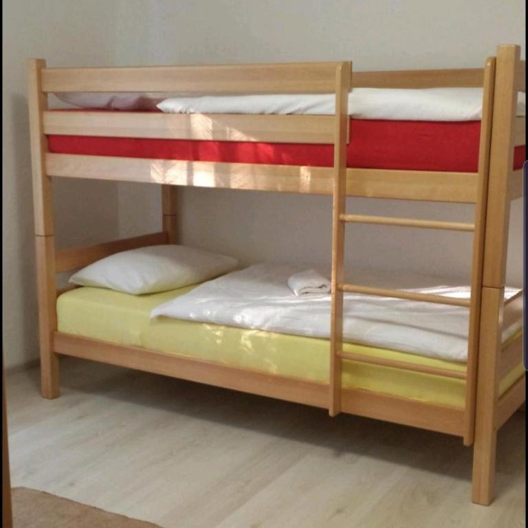Una Rosa Hostel - Two-Bedroom Apartment - 3