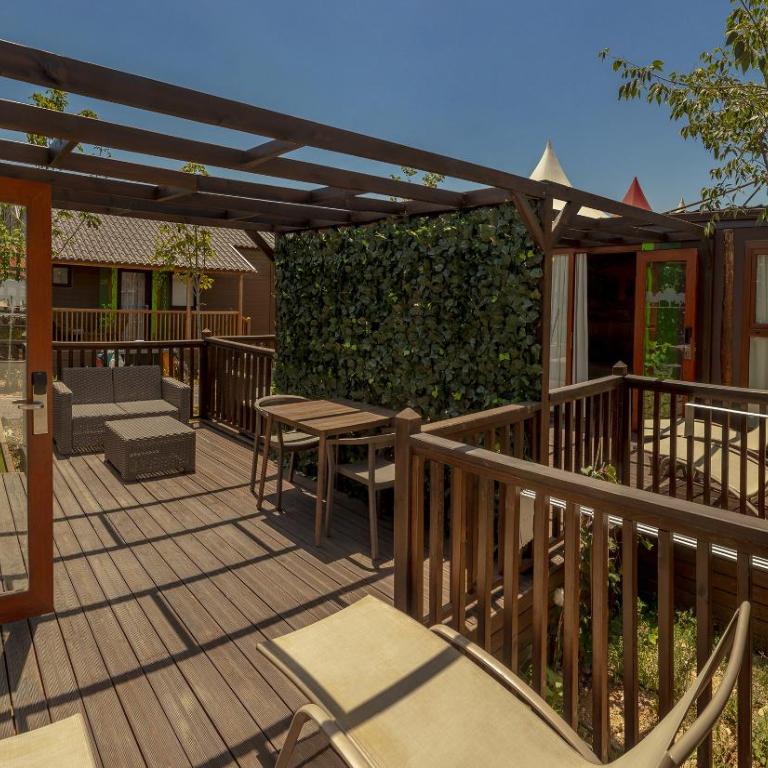 Magic Robin Hood - Superior Bungalow (2 Adults + 3 Children) - 1