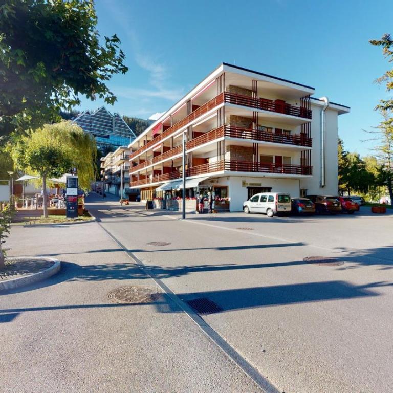 Beautiful apartment in the center of Crans-Montana with a large balcony - Appartement 3 Chambres - 17