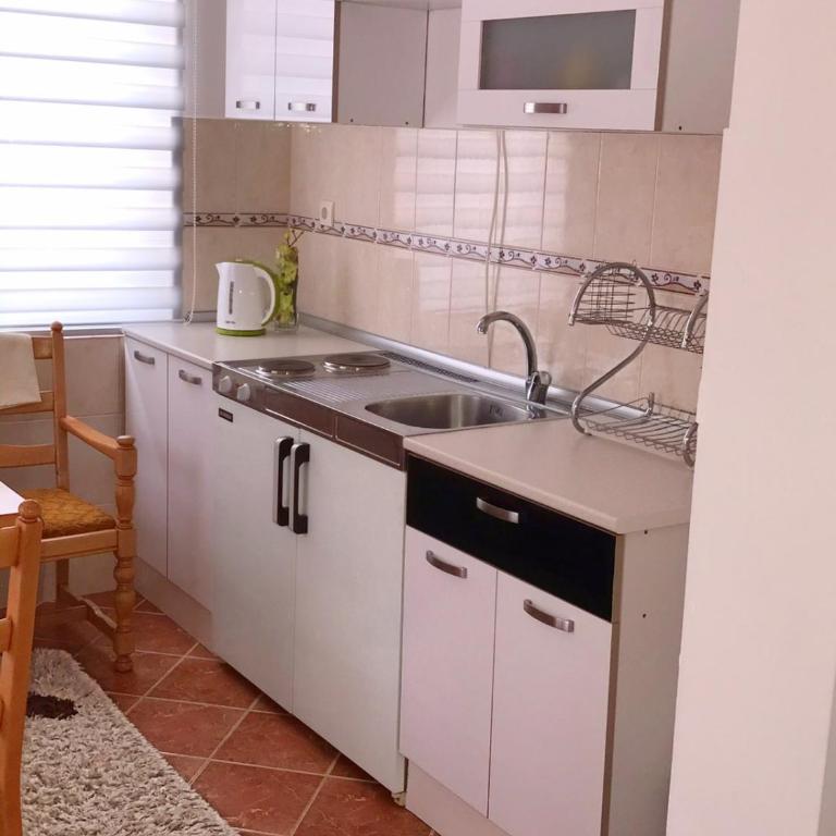 Anika - Three-Bedroom Apartment - 15