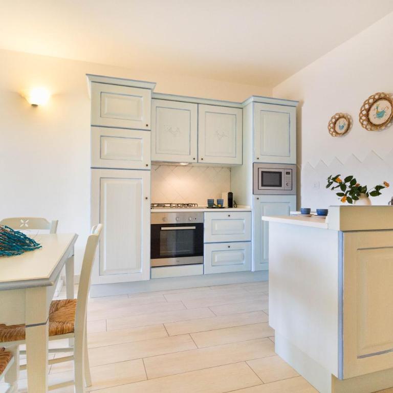Pavoncelle - Appartamento a Villasimius con giardino privato a pochi passi dal mare - Apartment - 2