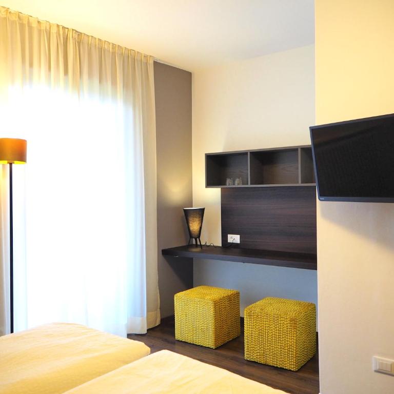 Feldgärtenhof - Doppel-/Zweibettzimmer mit Balkon und Bergblick - 10
