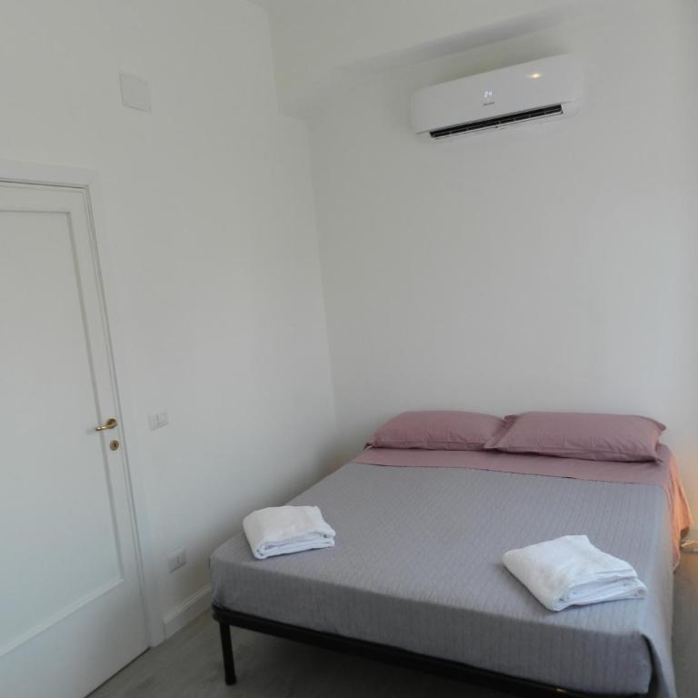 Appartamenti Via Cortonese 1 - Appartamento con 3 Camere da Letto - 22