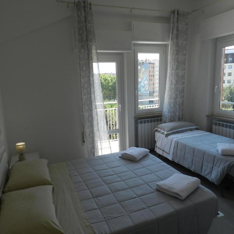 Appartamenti Via Cortonese 1 - Appartamento con 3 Camere da Letto - 19