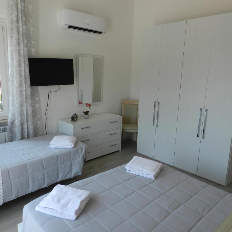 Appartamenti Via Cortonese 1 - Appartamento con 3 Camere da Letto - 16