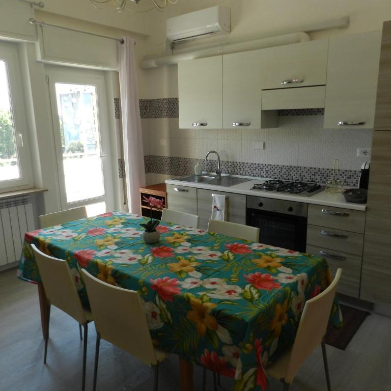 Appartamenti Via Cortonese 1 - Appartamento con 2 Camere da Letto - 22