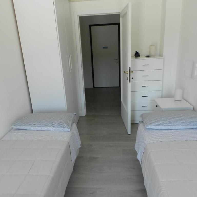 Appartamenti Via Cortonese 1 - Appartamento con 2 Camere da Letto - 13