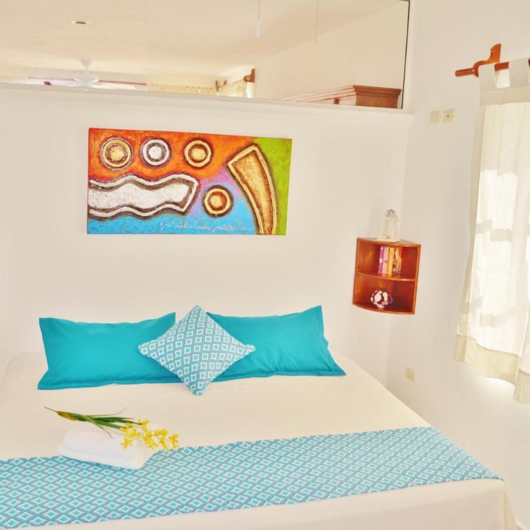 Corales Suites - Two-Bedroom Suite with Partial Ocean View - 2