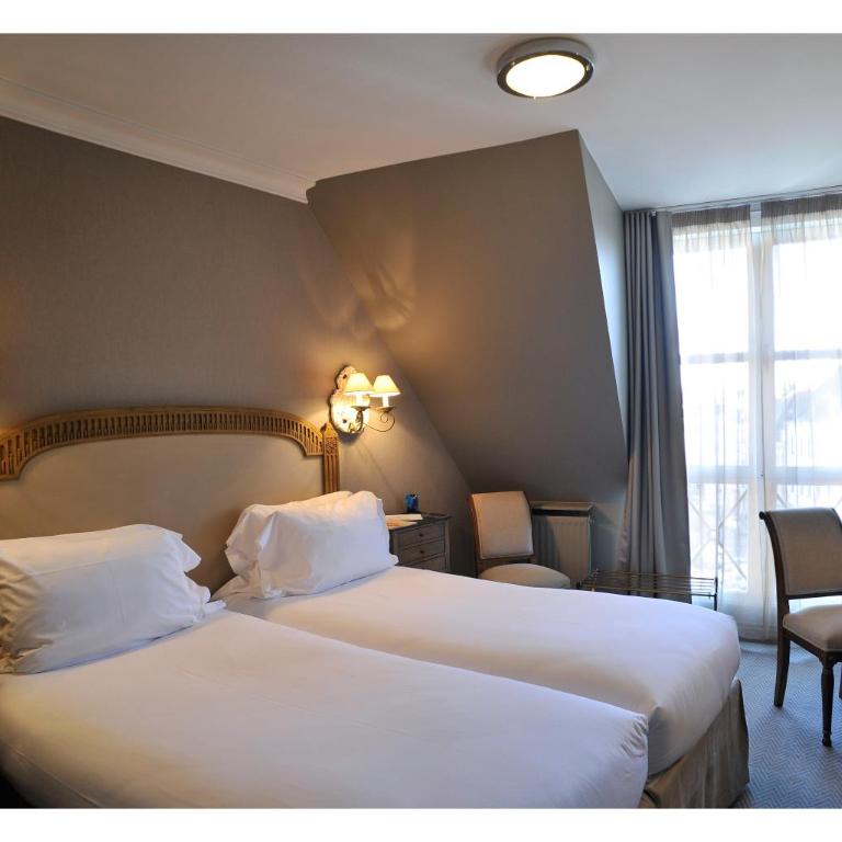 Hotel De La Treille - Chambre Lits Jumeaux - 3