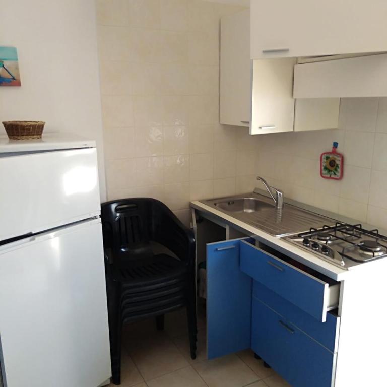 Appartamenti Marazzurro - Appartamento con 2 Camere da Letto e Vista Mare - 12