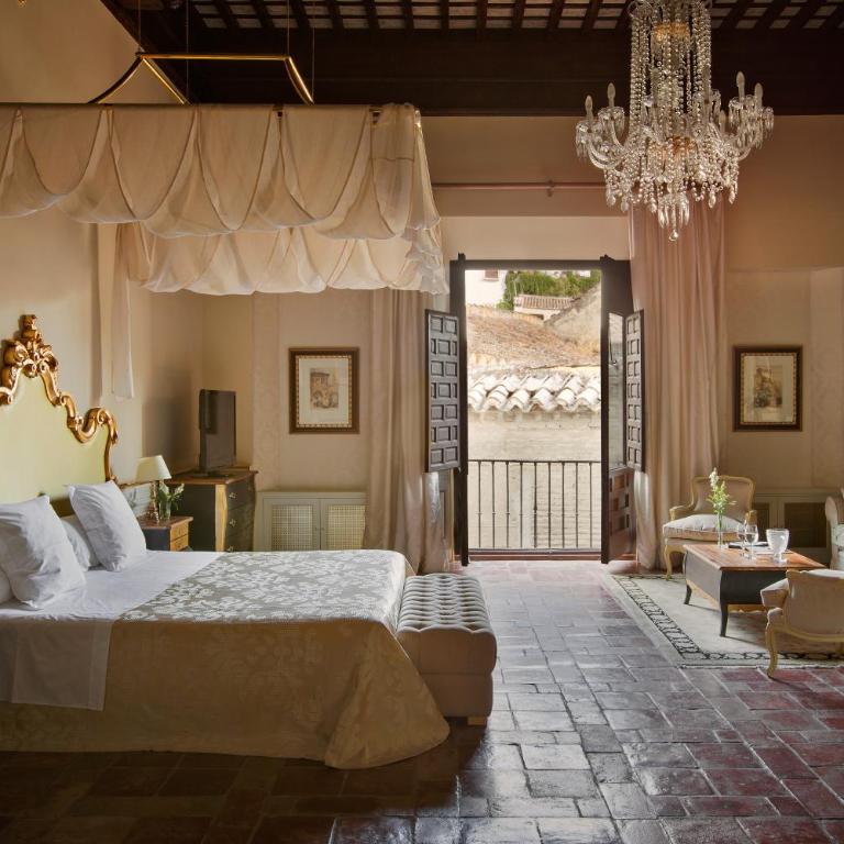 Hotel Casa 1800 Granada - Suite 1800 with Alhambra Partial Views - 2