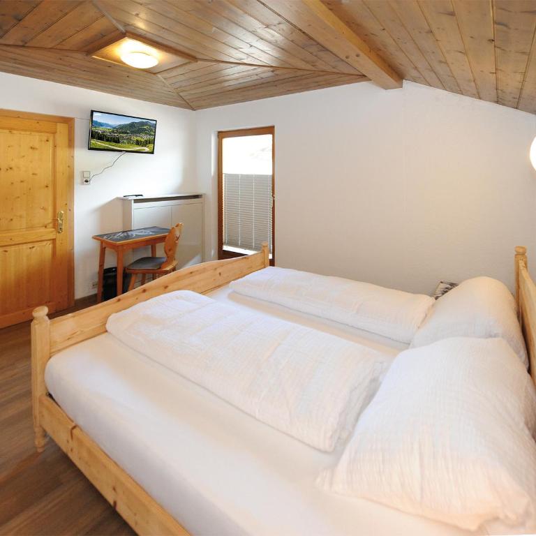 Chalet Gloria - Doppel- und Mehrbettzimmer - Doppelzimmer Schmittenhöhe - 2
