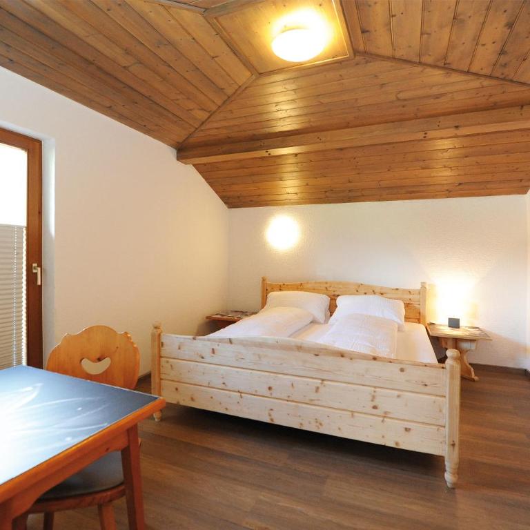 Chalet Gloria - Doppel- und Mehrbettzimmer - Doppelzimmer Schmittenhöhe - 3