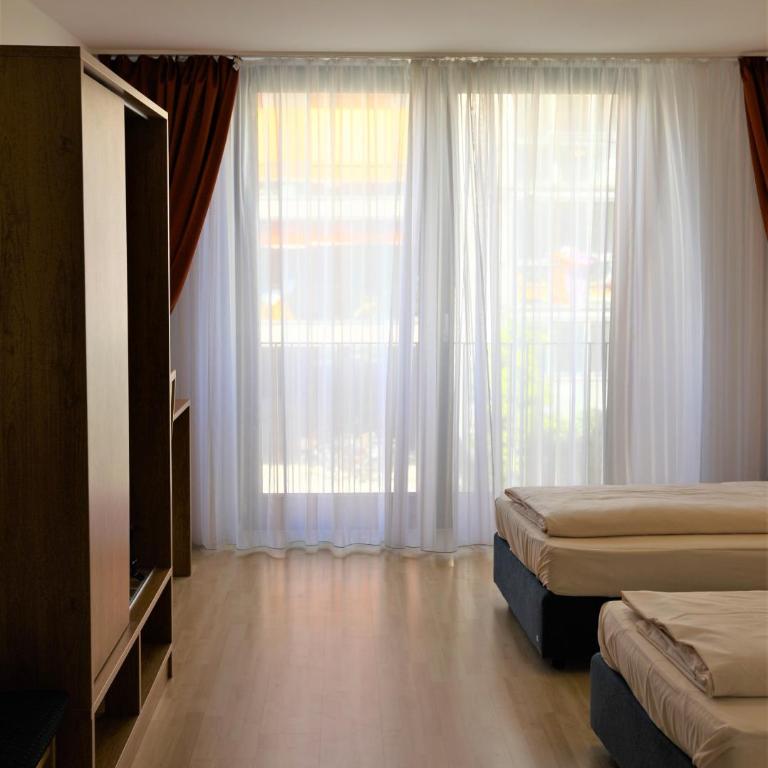 Hotel Christl München Innenstadt - Camera Matrimoniale con Bagno Privato - 7
