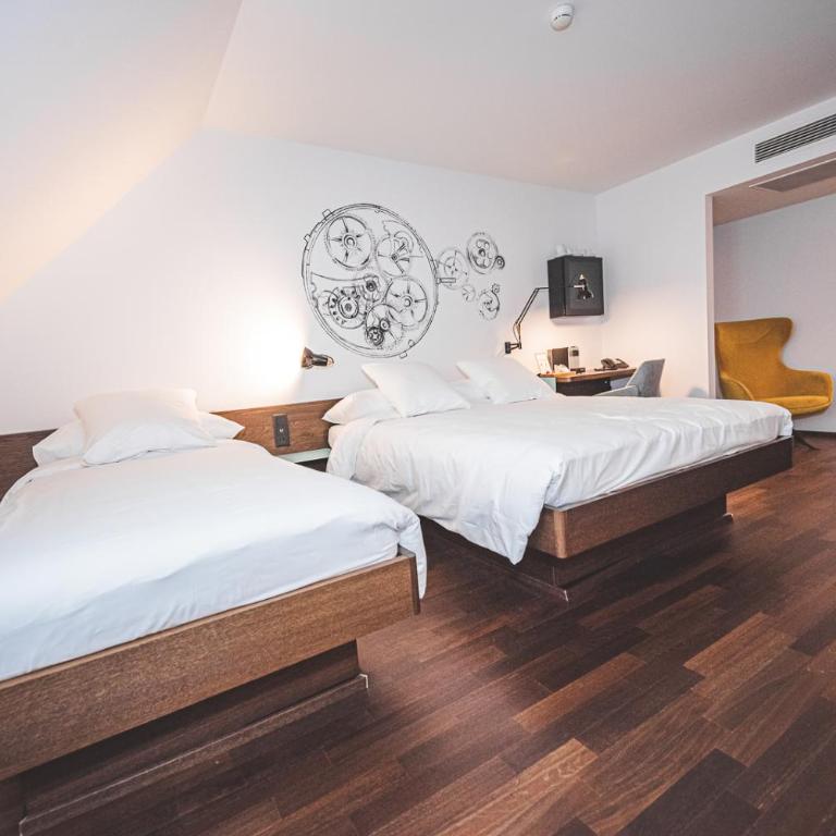 Hotel Bernina Geneva - Chambre Triple Supérieure - 2