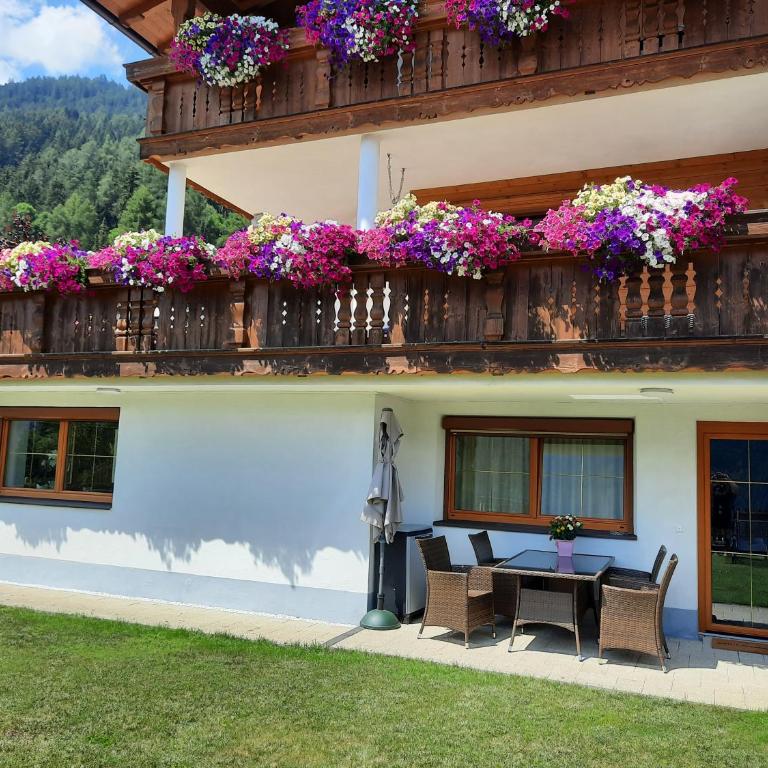 Ferienwohnung Auszeit Stubai - Apartment mit 2 Schlafzimmern - 3