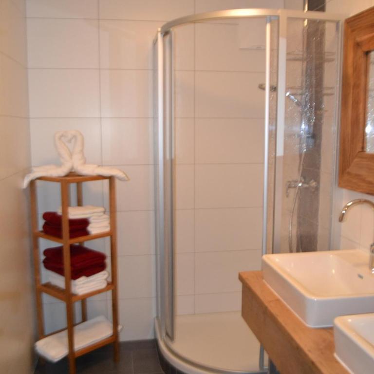 Landhaus Marina - Apartment mit 2 Schlafzimmern und Balkon - 3