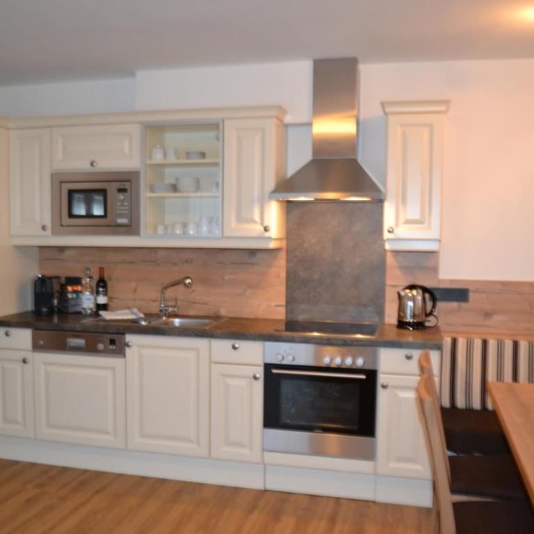 Landhaus Marina - Apartment mit 2 Schlafzimmern und Balkon - 8