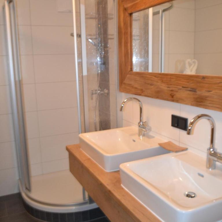 Landhaus Marina - Apartment mit 2 Schlafzimmern und Balkon - 25