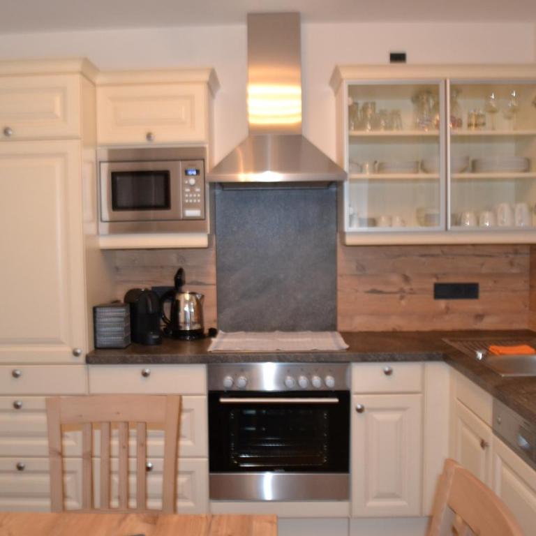 Landhaus Marina - Apartment mit 2 Schlafzimmern und Balkon - 24
