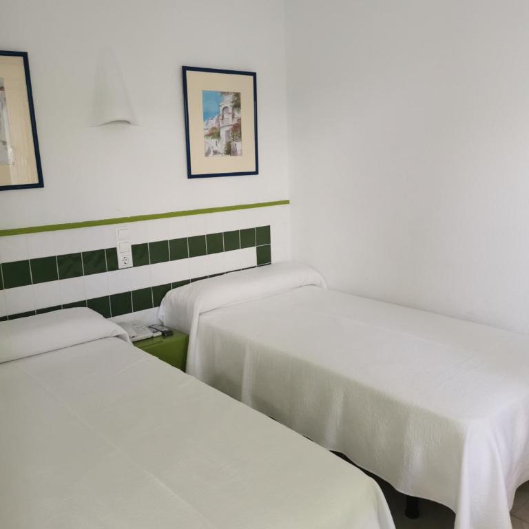 Hotel El Puntazo I - Habitación Familiar (5 adultos) - 23