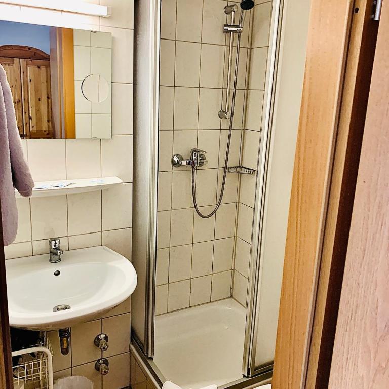 Gästehaus Hohe Tannen - Doppelzimmer - 8