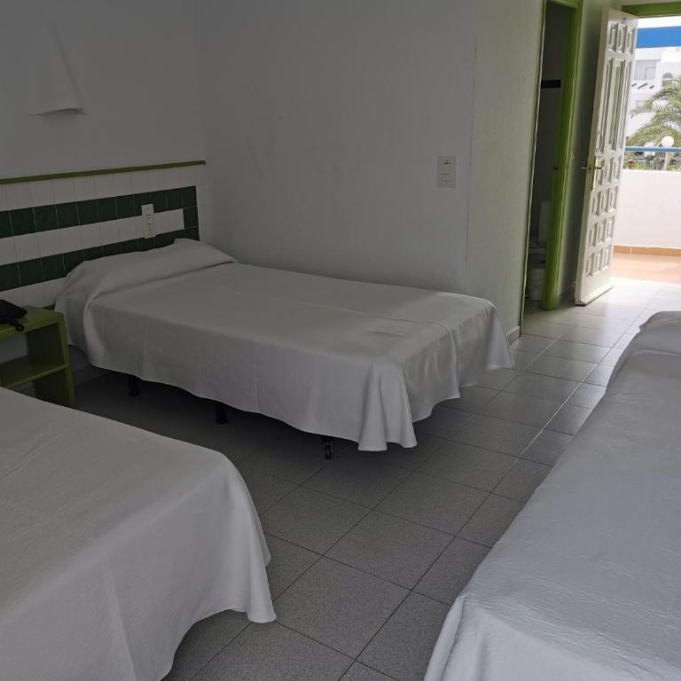 Hotel El Puntazo I - Habitación Triple - 18