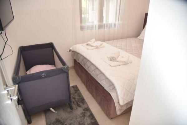 Apartmani Sofrenic-Hotel Adonis - Superior Apartman sa 1 Spavaćom Sobom i Balkonom - 29