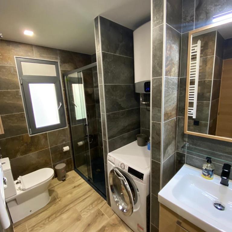Tomas apartamentos Sagaro - Habitación Cuádruple Superior - 12