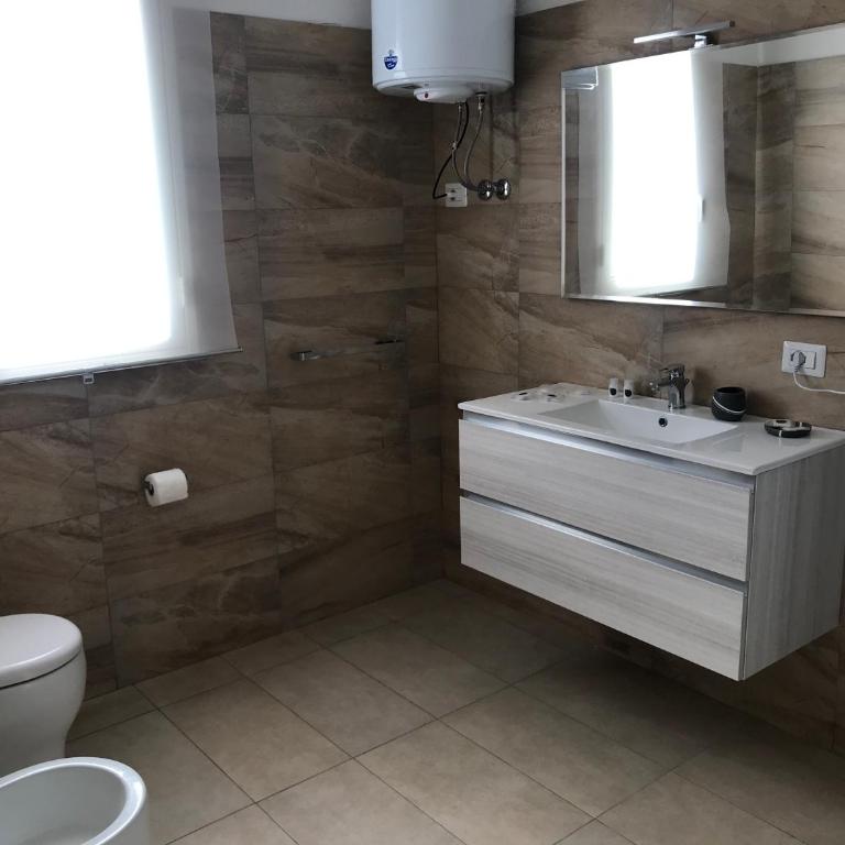 Borgo Palombaio Home - Classic Triple Room - 3