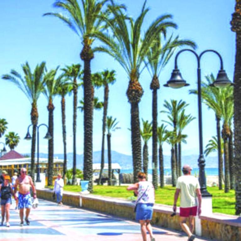 MARBELLA ALICATE BEACHFRONT - Luxury Apartment-1 - Two-Bedroom Apartment - 39