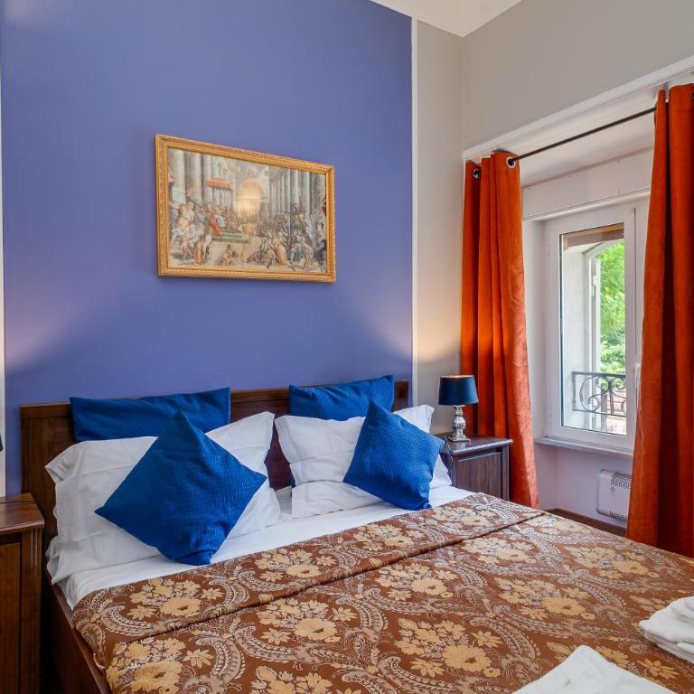 Raphael Rooms - Camera Matrimoniale con Bagno Privato - 5