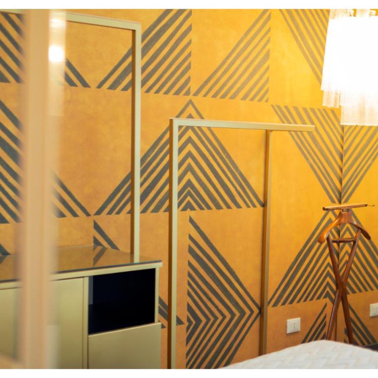 5-Rooms Apartment - King Room with Balcony - 7