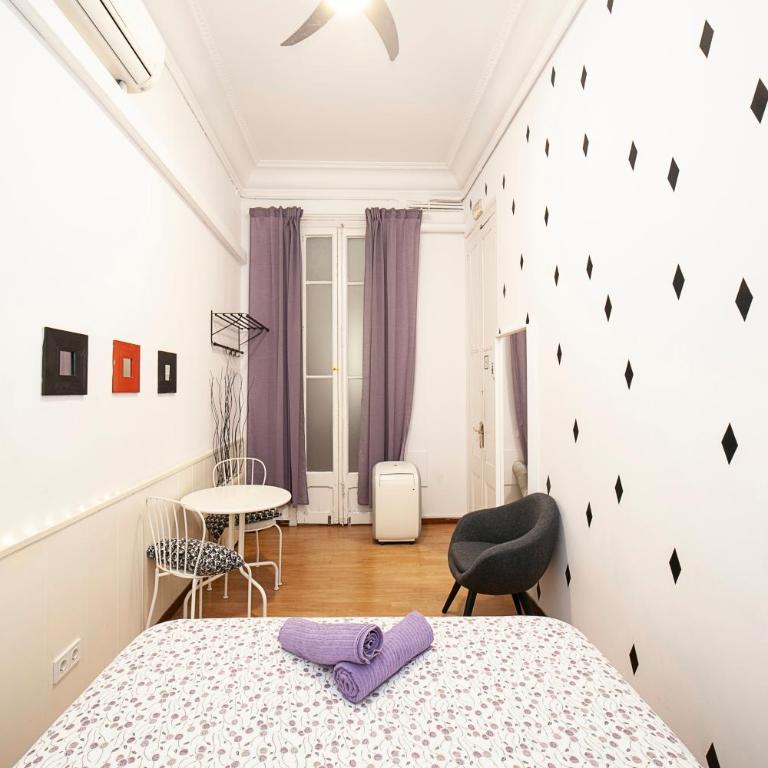 Fabrizzios Terrace Hostel - Double or Twin Room - 8