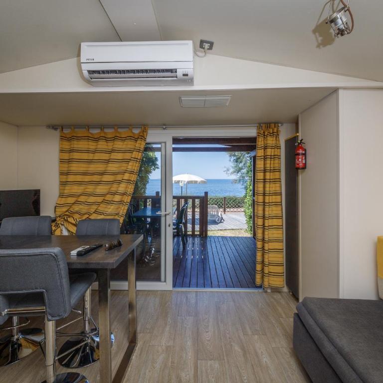 Villaggio Miramare - Apartment with Sea View - 5