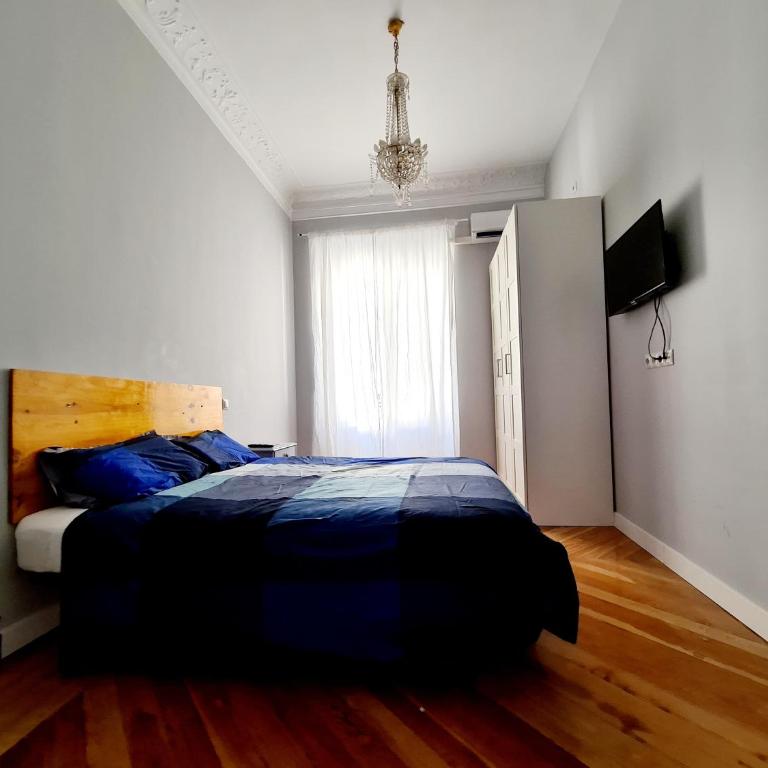 Arc House Madrid - Puerta del Sol Only Adults - Double Room with Shared Bathroom - 5