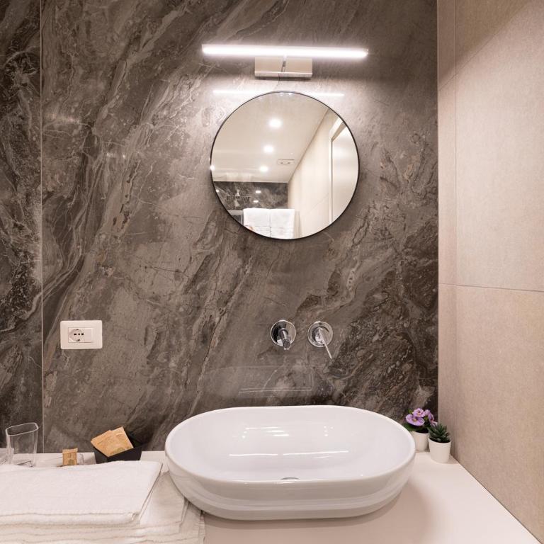 Sant'Agostino Luxury Apartments - Two-Bedroom Apartment - 8