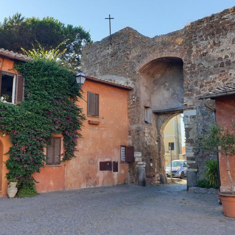 Trilocale Lido di Roma - Appartamento con 2 Camere da Letto - 42
