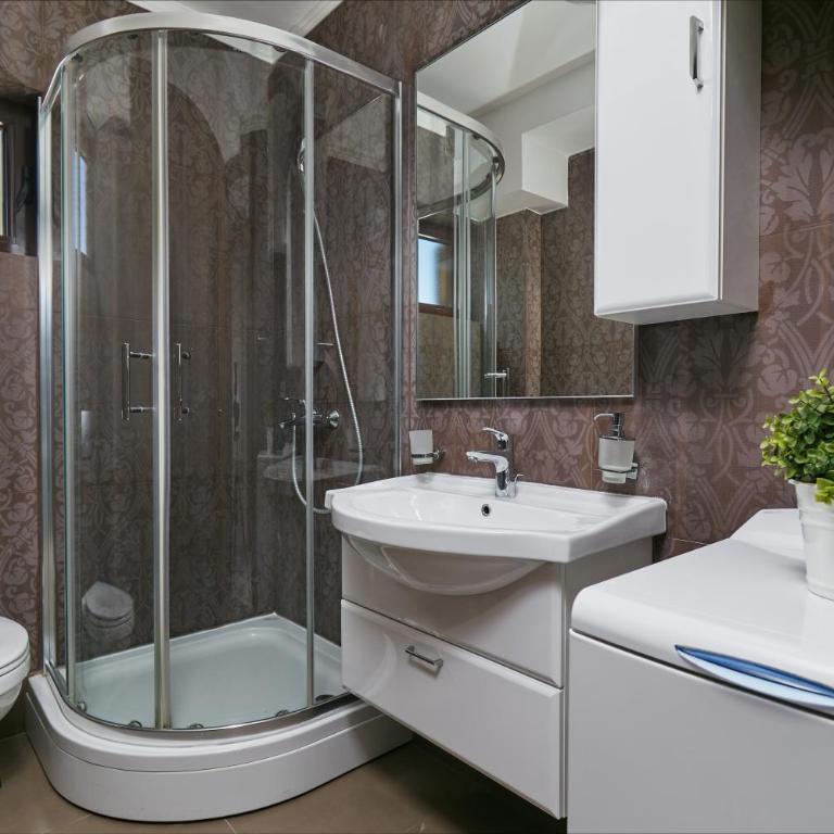 Kotor Sunset Apartments - Apartment - Ground Floor - 16