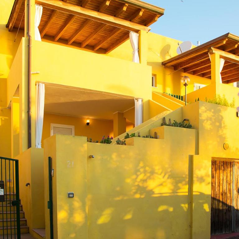 Yellowhouse - Appartamento con Vista Mare - 13