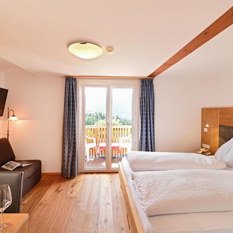 Hotel Tirolerhof - Double Room with Balcony - 5