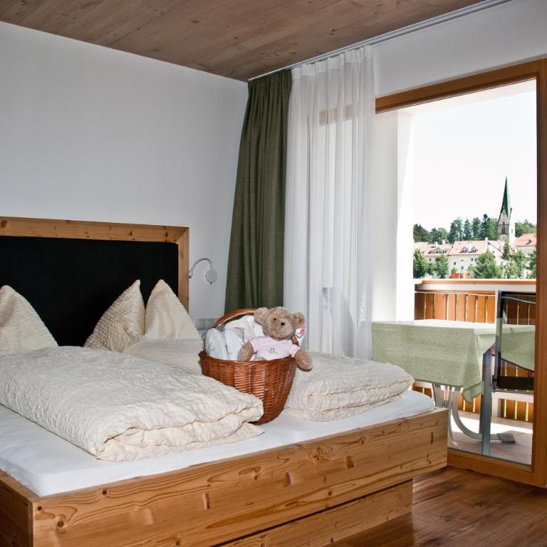 Hotel Tirolerhof - Double Room with Balcony - 4